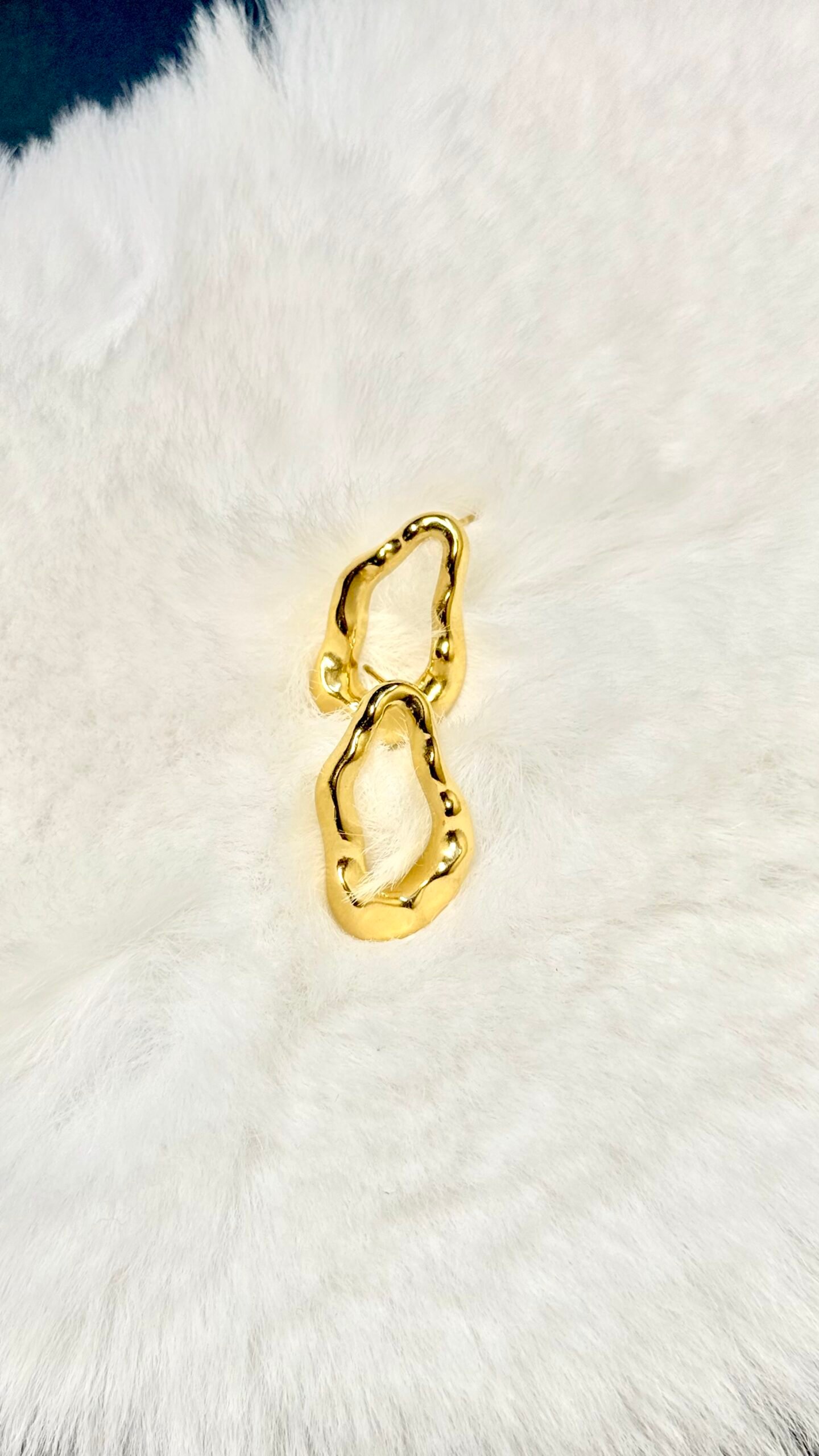 Aura Melt Gold Earrings - Image 4